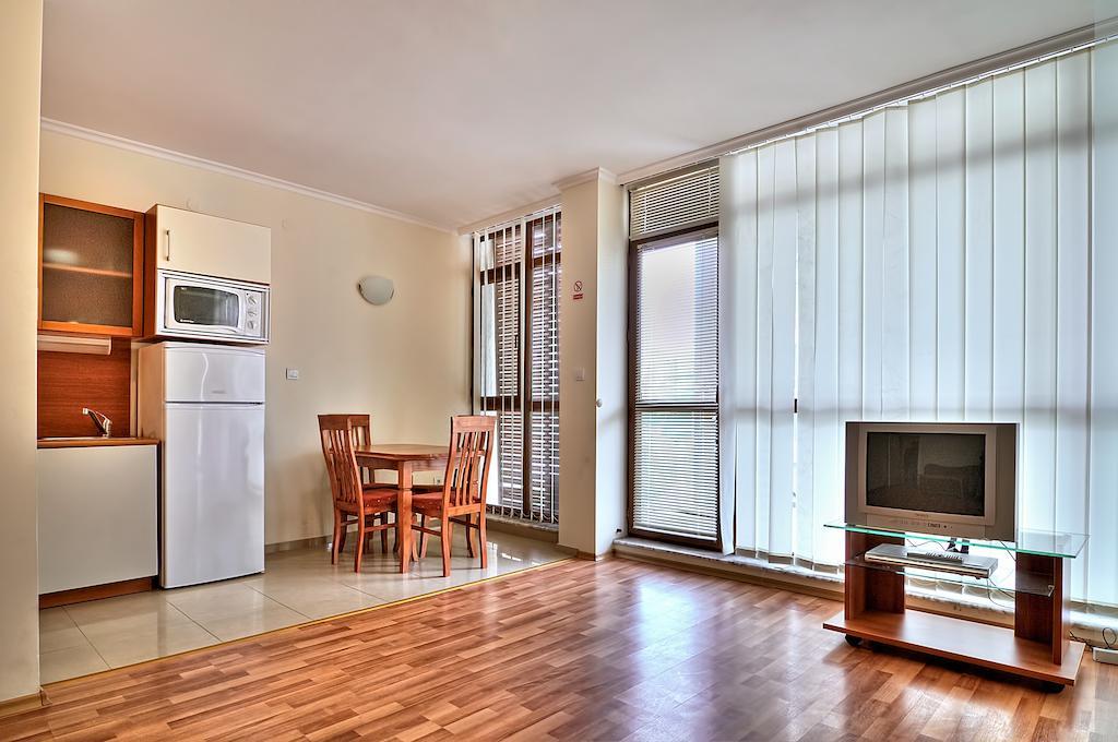 Sun City I Apartments Slantschew brjag Zimmer foto